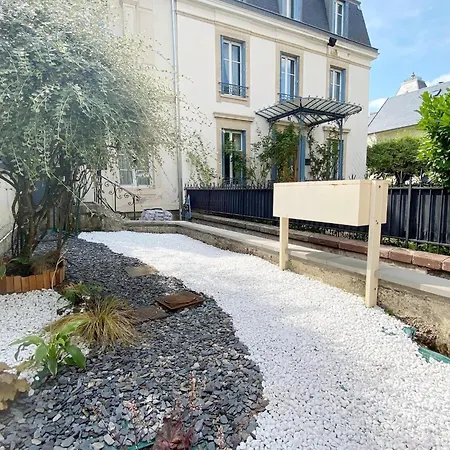 Amazing In The Heart Of *